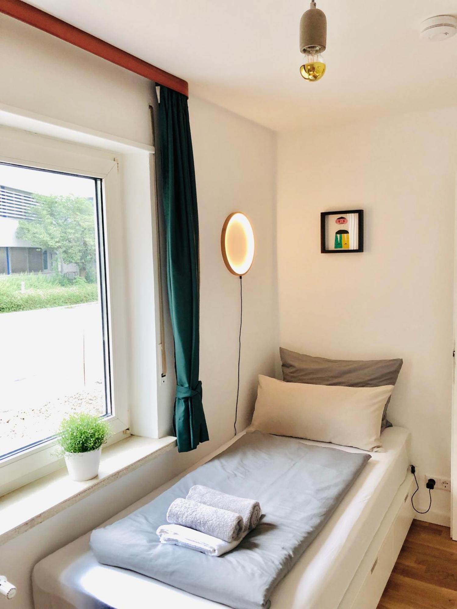 Urbanapartments Memmingen - Mit Kueche & Parkplatz エクステリア 写真