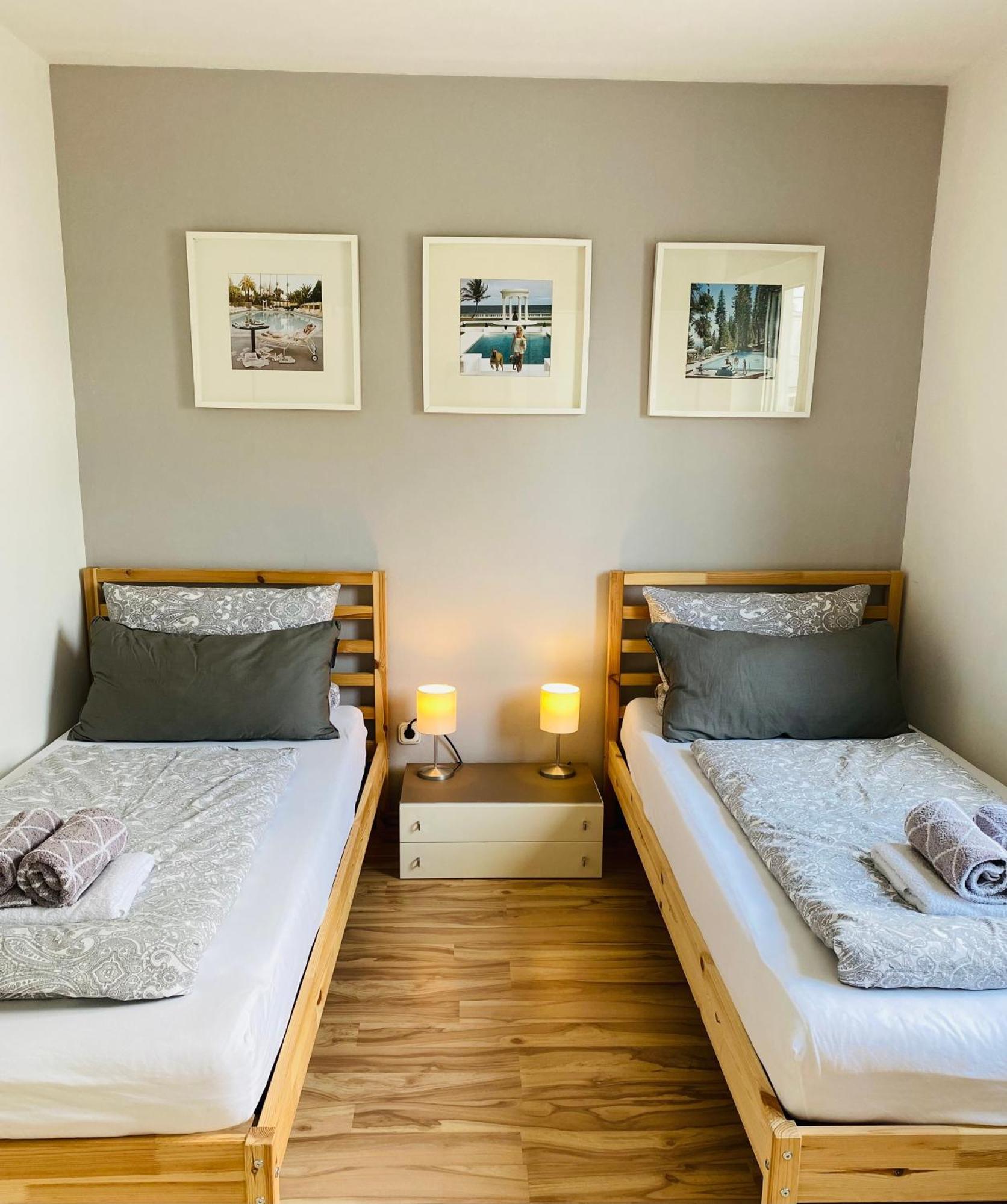 Urbanapartments Memmingen - Mit Kueche & Parkplatz エクステリア 写真